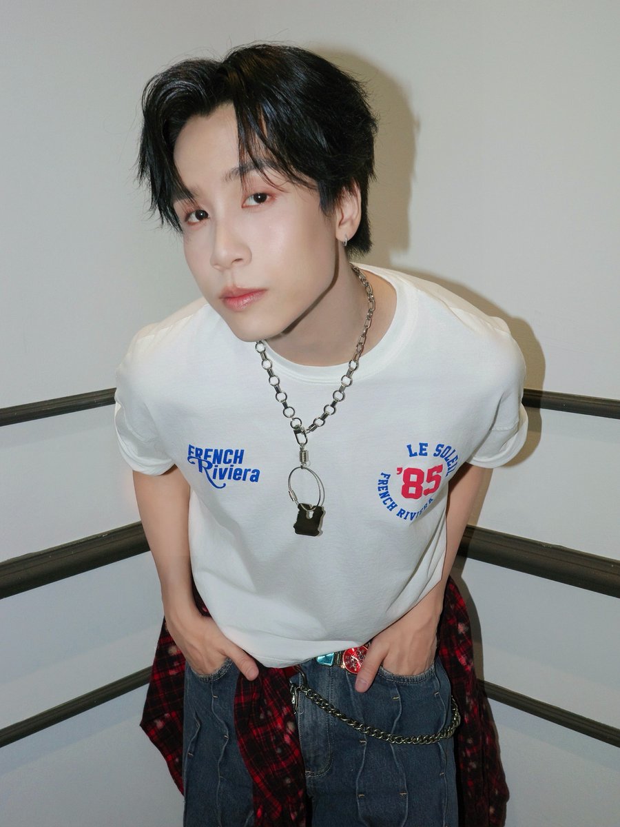 [ DICE PHOTOSET ] at #CATEXPO2025 🐱

#CHEESEchayapol | #JISANGakira 

DICE at CATEXPO 25
#CATEXPO2025xDICE
#DICE_SONRAY
#SONRAYMUSIC