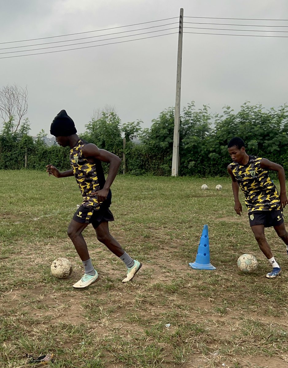 AdeyemiFC_'s tweet image. New Month 

Same Energy 💛💪

#AFC | #WeAreAdeyemiFC