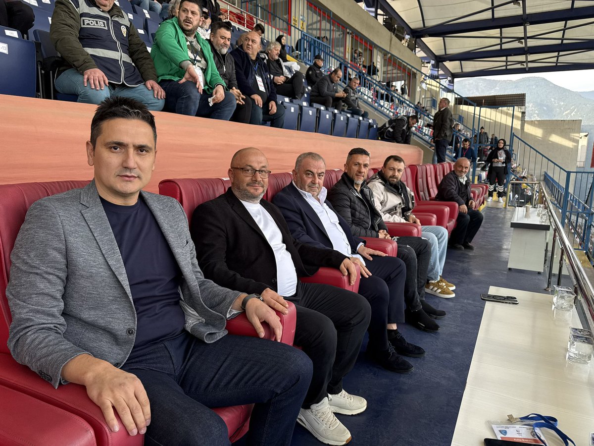 MertcanKaplann's tweet photo. Karabük İ.Y - Kdz. Ereğli Bld. karşılaşmasını takip ettik. https://t.co/b16USK4GOc