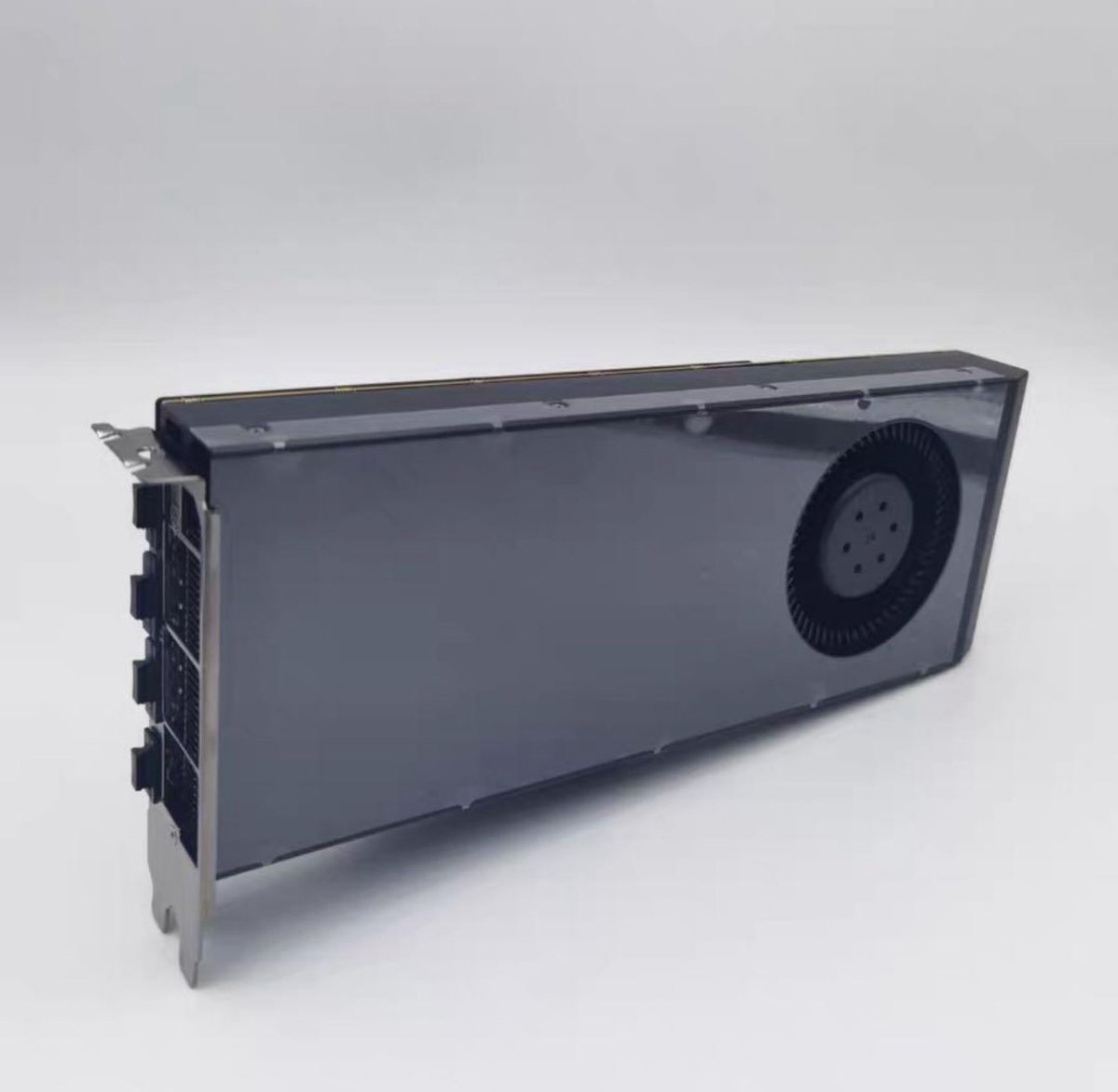 新しい技術をリリースしました！ RTX 4080（super）16GB の 32GB 化