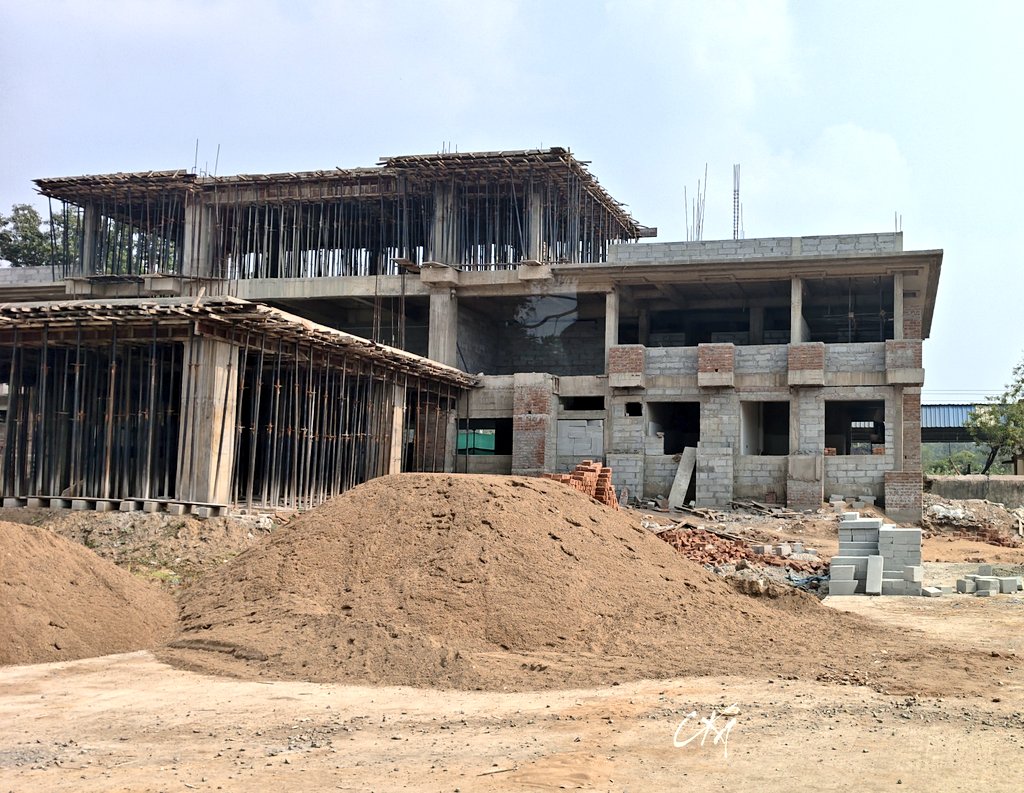 itzchampak's tweet image. Rairangpur station redevelopment works in full swing. 

@OdishaRail @MBJ_Railfan