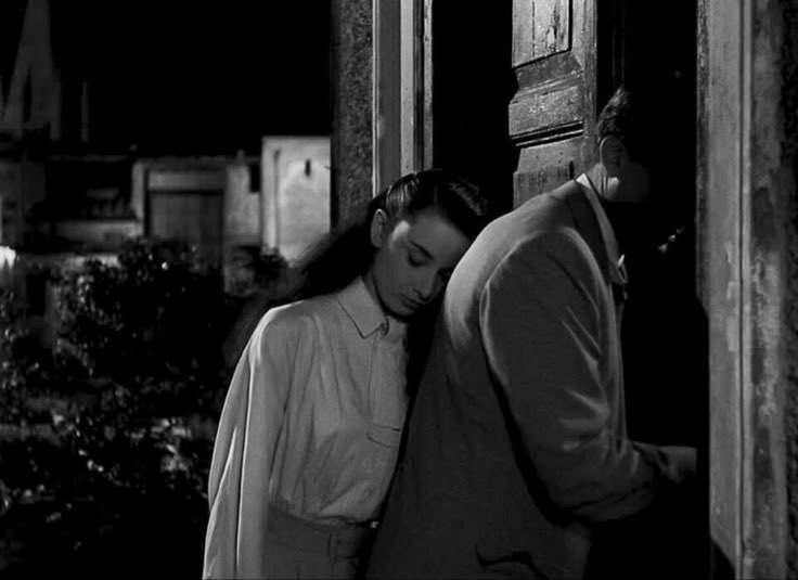 itgurldior's tweet image. roman holiday (1953)