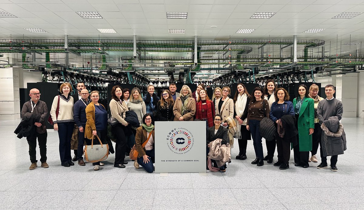 DEBUTING project tweet media