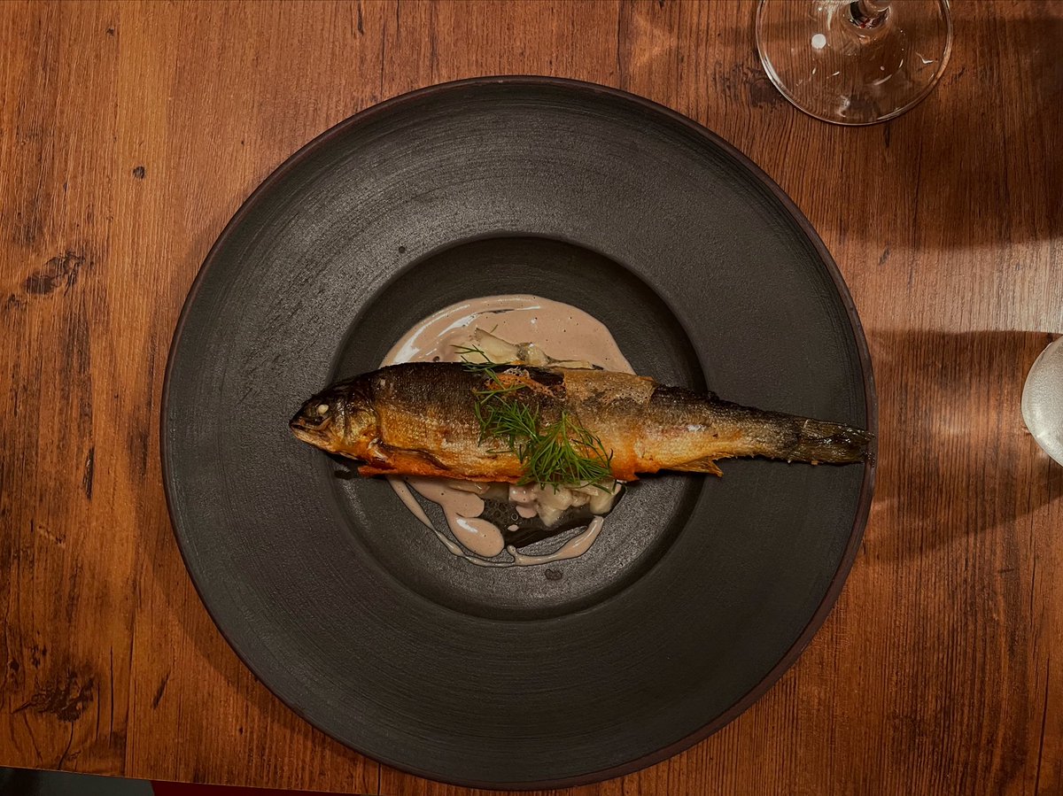 _______atarayo7's tweet image. @no_TL

まもなくthirty / 東京の隣でふたり暮らし /
自然 食事に生かされている /触れる音楽は専ら日本語hiphop / 
自身のケアとしてネイルを始めた /言語化は得意ではないけれど好き

ゆるゆる日常をのぞかせてください🌈

#セクマイカップルさんと繋がりたい 
#大人なセクマイさんと繋がりたい