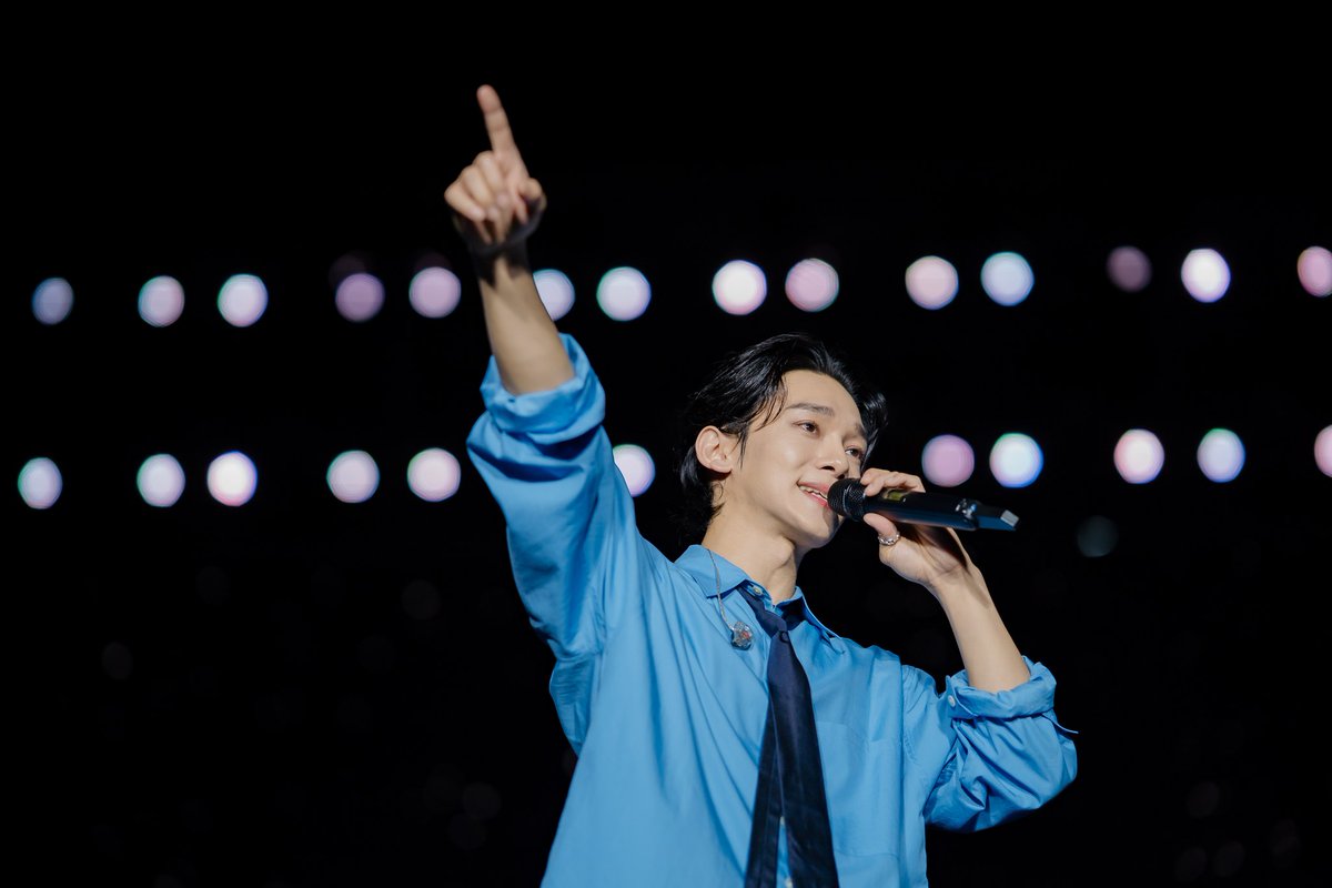 CHEN - Golden Space Entertainment facebook