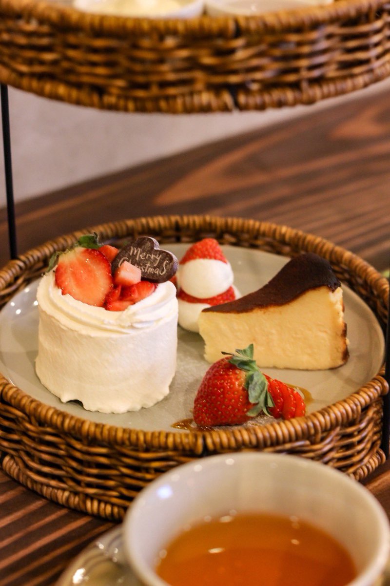 紅茶様お取引中⭐2979⭐❣️大人可愛い華やかアクセ❣️オリジナル✴