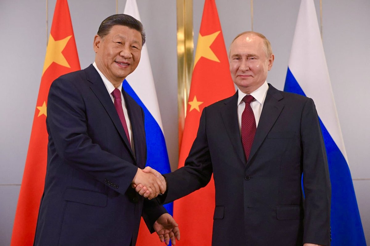 JUST IN: 🇷🇺🇨🇳 Russian President Putin signs order allowing visa-free entry for all Chinese citizens.