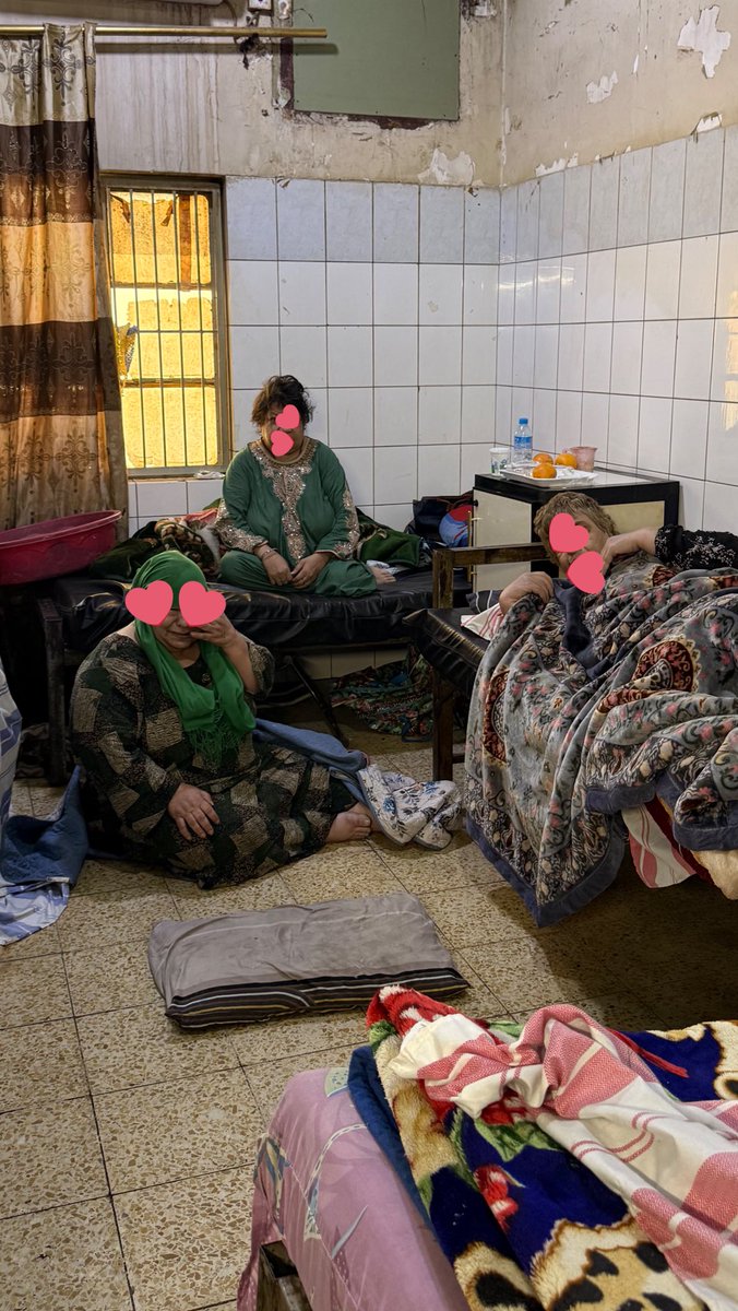 مستشفى الرشاد ( الشماعية )  بداخلها أكثر من 1450 مريض نفسي بقاعات قديمة من الخمسينيات
وميزانية ما تكفي حتى للأكل !!
 و 11 طبيب فقط
الوضع يحتاج ثورة إنسانية: مباني، علاج، أكل، سراير، أطباء، ممرضين، دعم حقيقي ،
نزلاء منسيّين ، نناشد بالتفاتة عاجلة لأن هؤلاء البشر أمانة بارقابكم