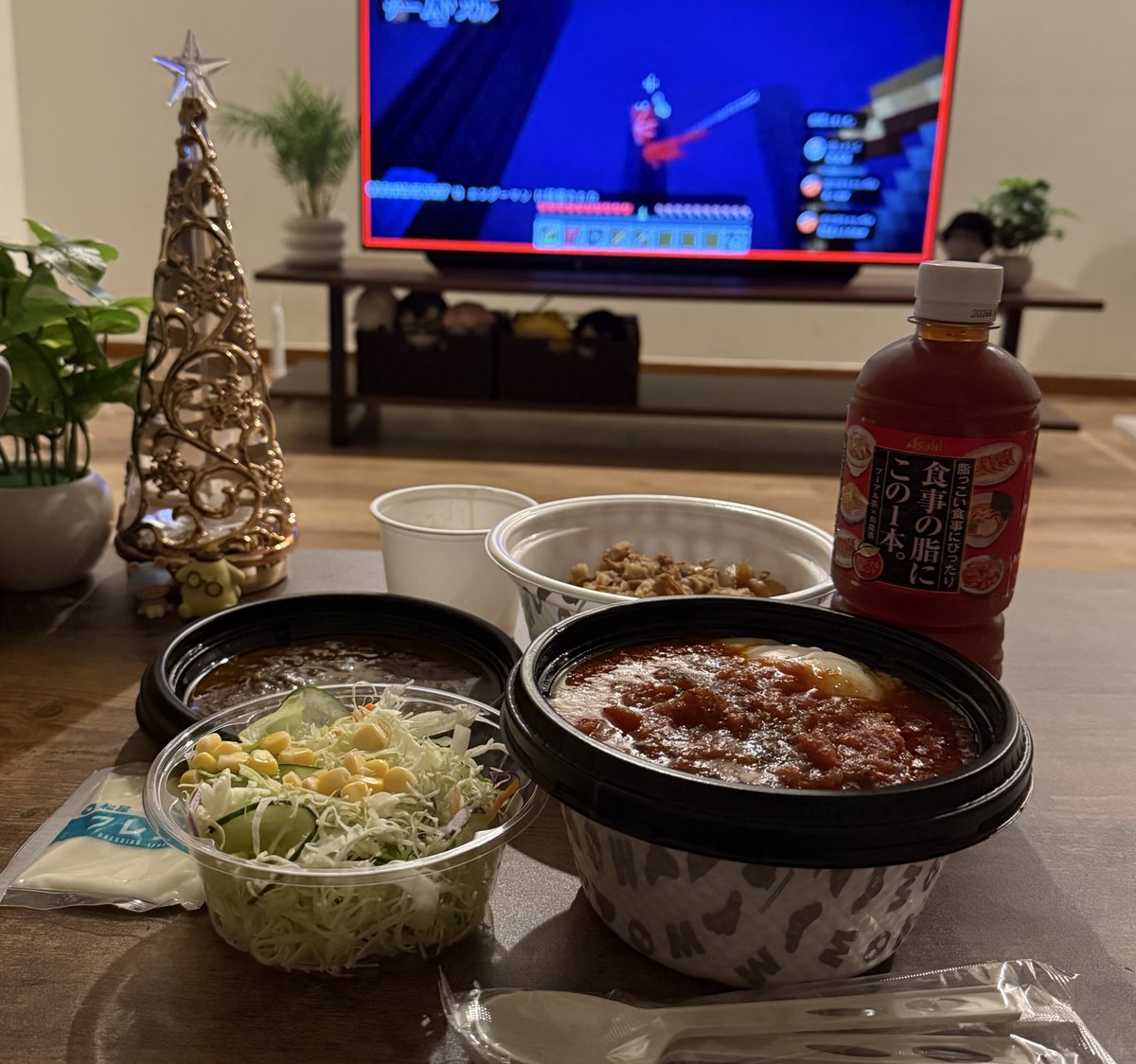 yome_bot3's tweet photo. 撮影終わった🦍と暴れるって決めてんだ...
ｶﾚｷﾞｭｳ&amp;うまﾄﾏ🔥

#松屋最高
#一気見ズット見 https://t.co/liwfkjRRiQ