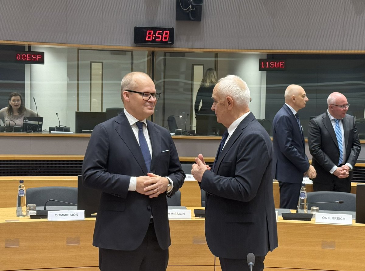 FinlandinEU's tweet image. The #FAC is gathered in Brussels today to discuss defence matters, including:

🔹military support to 🇺🇦 with @Denys_Shmyhal &amp;amp; @Sekerinska
🔹defence readiness and the implementation of the Defence Readiness Roadmap 2030

🇫🇮 is represented by @PasiRayala

👉🏼 consilium.europa.eu/en/meetings/ca…