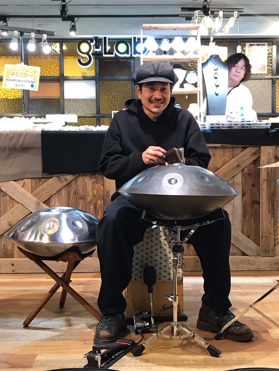 月のかけら tweet media