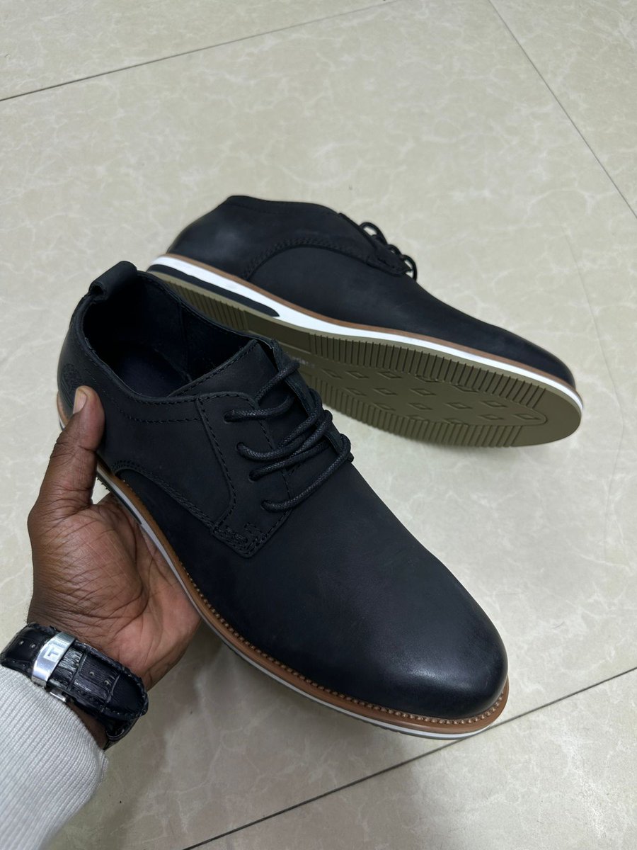 happyfeet_kicks's tweet image. #QatarGP  #CHEARS  #WorldAIDSDay2025  #MwalimuCover  Aladwa  Emmanuel wanyonyi   Amerix   Happy New Month 

Reach out 0758127894 and we deliver countrywide ‼️, size 38 to 46 ,price 4800/=

Don't miss this casuals in your feet