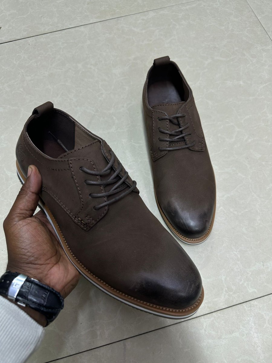 happyfeet_kicks's tweet image. #QatarGP  #CHEARS  #WorldAIDSDay2025  #MwalimuCover  Aladwa  Emmanuel wanyonyi   Amerix   Happy New Month 

Reach out 0758127894 and we deliver countrywide ‼️, size 38 to 46 ,price 4800/=

Don't miss this casuals in your feet