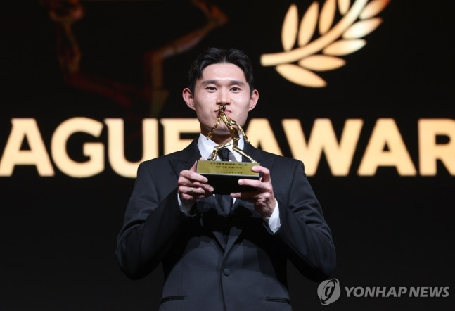 🤫 (@http_bluewave) on Twitter photo 