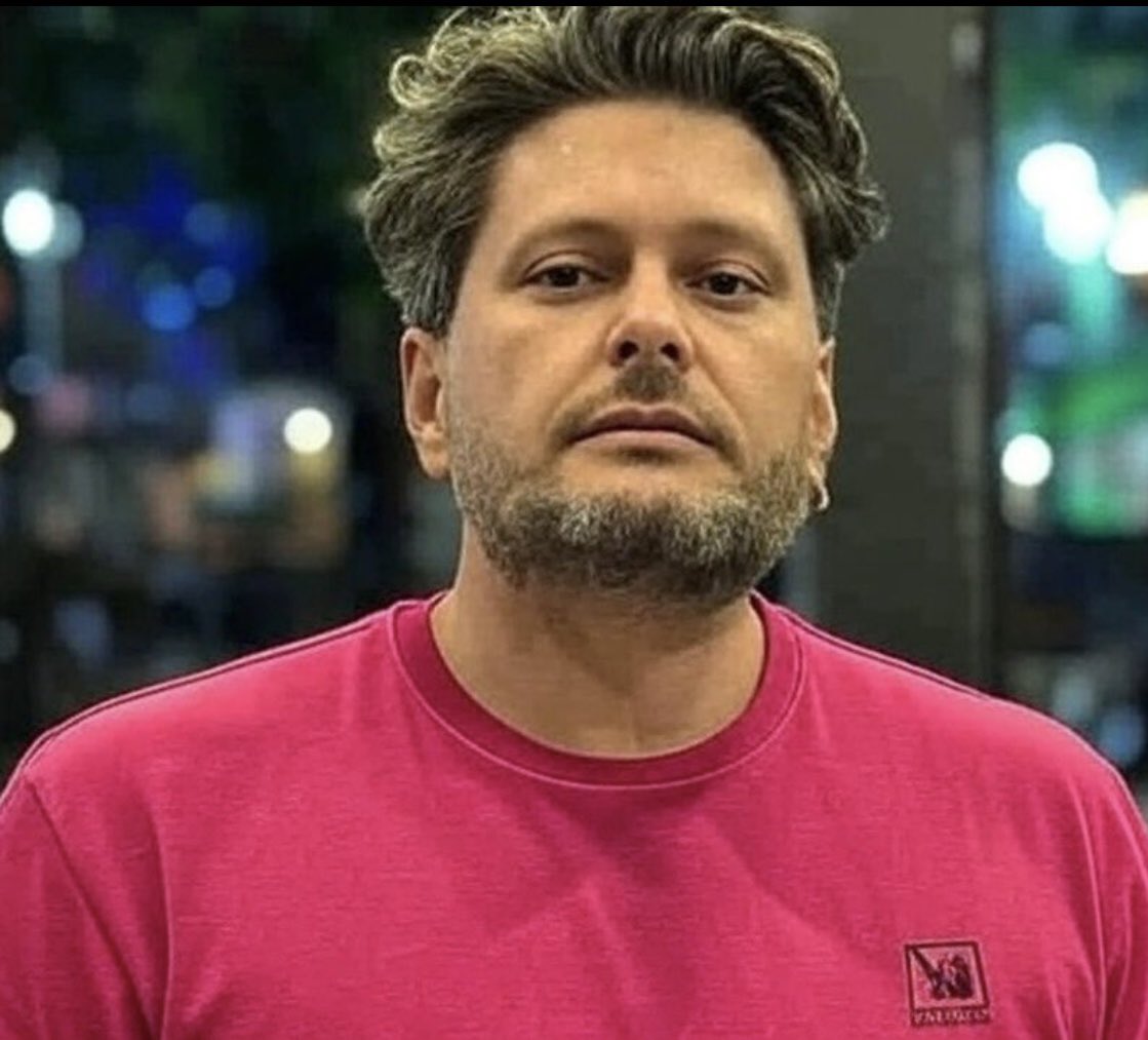 Sana hergün dua ediyorum 
Allah dışarı çıkmayı nasip etmesin 🙏