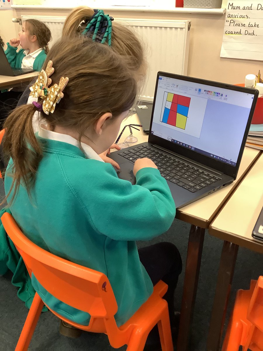 AckworthHoward's tweet image. This week Year 1 did an amazing job using their computer skills to paint, creating digital art. #AckworthHowardComputing