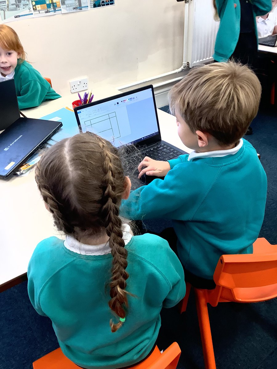 AckworthHoward's tweet image. This week Year 1 did an amazing job using their computer skills to paint, creating digital art. #AckworthHowardComputing