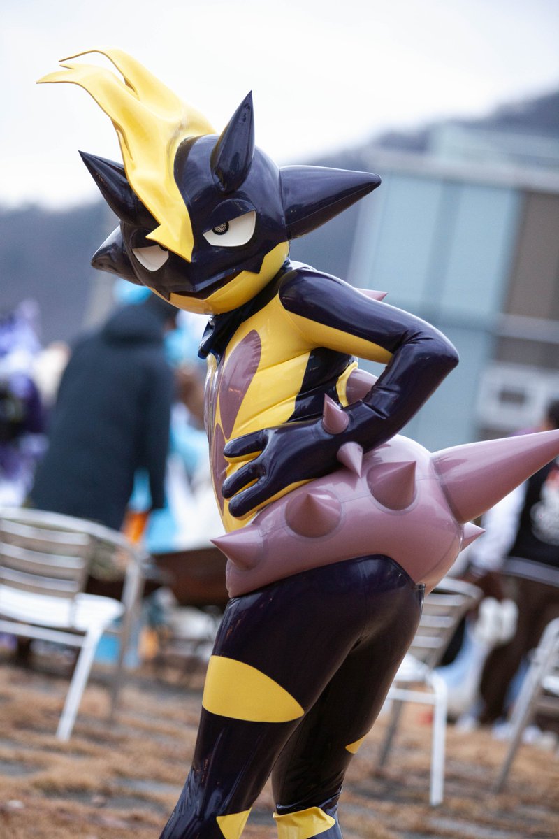 🦎🍑💥 #Latex #Toxtricity