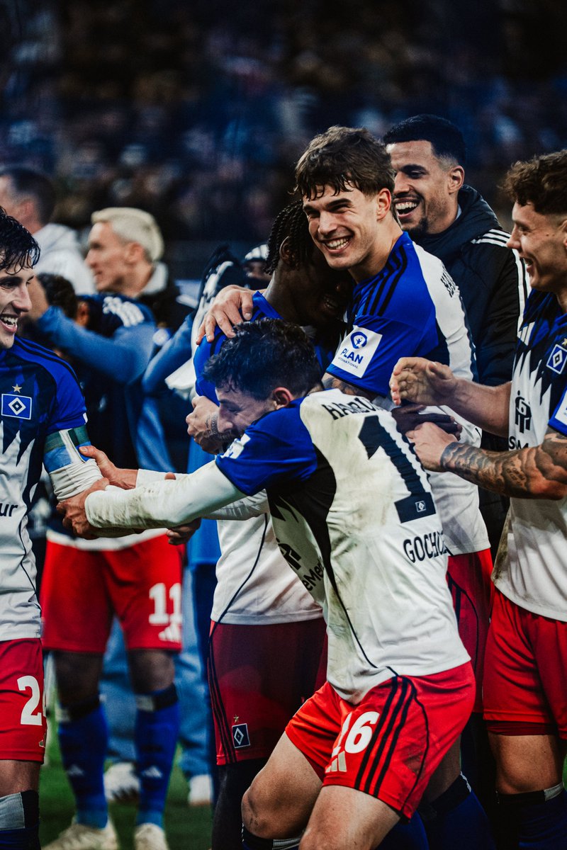 🗣️ "We showed the true spirit of this team." 

👉 Here are the match report hsv.link/HSVVfBmatchrep… and the match reaction hsv.link/HSVVfBmatchrea… of yesterday's home win against Stuttgart. 🗞️

#nurderHSV #HSVVfB