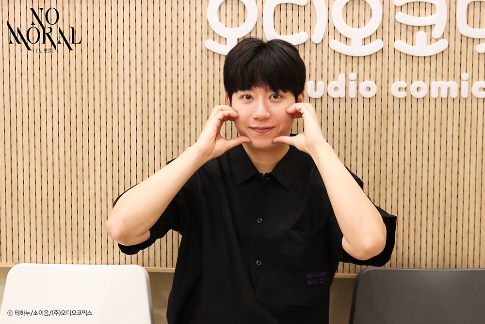 의진님 오늘 뜬 현장사진 이 컷 왜 이렇게 유독 더 미남이슈 꽉끼는거지???