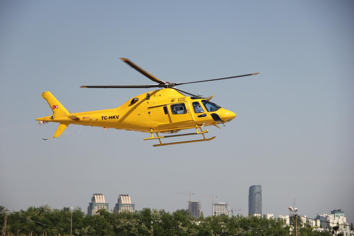 excursionturkey's tweet photo. Istanbul: Tired of the streets? It’s time to rise above! 🤩

Istanbul Helicopter Tour offers the best views of the Bosphorus, Hagia Sophia, and the bridges. Put this experience on your bucket list. 🔝

Full details here: https://t.co/YiQDc03yKV
#Istanbul #HelicopterTour #Turkey https://t.co/1kvtQ7BAOK