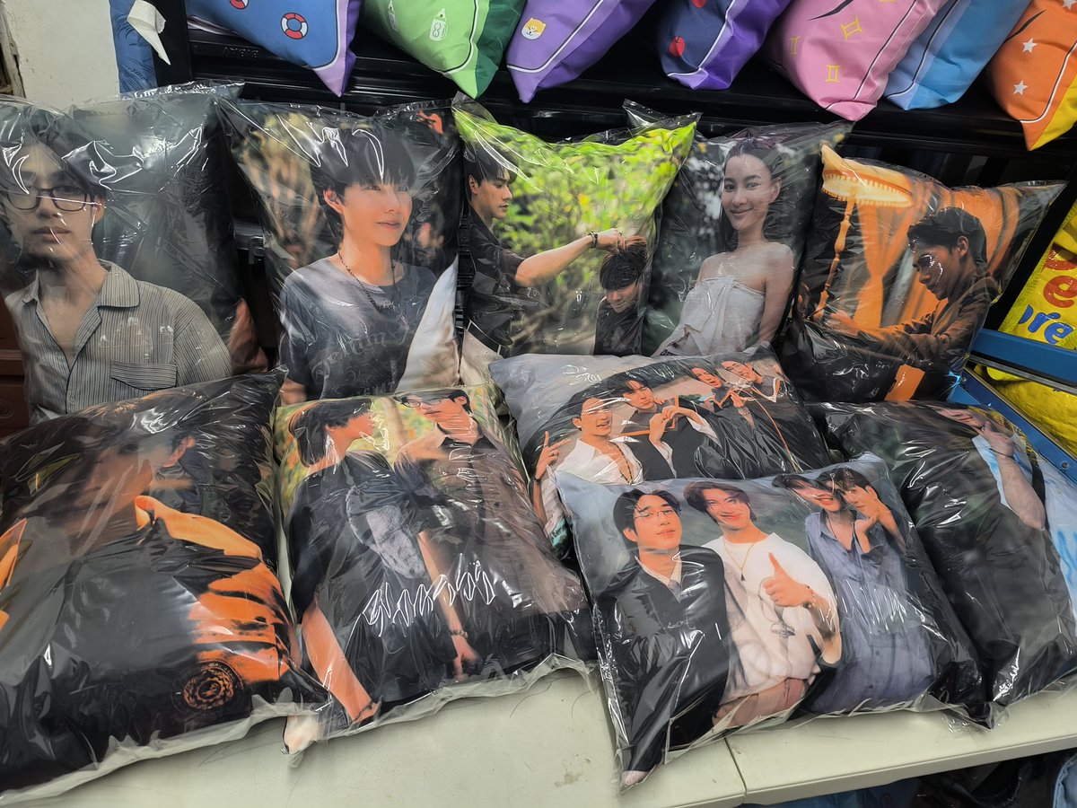 KengharitPh_'s tweet photo. Pillow sponsored by @KengharitPh_

Printing shop partner 
Freebies sponsored by @NinCraftsss

#Kengharit
#KhemjiraCSEinMNL #KhemjiraTheSeries #KengharitPHEvent https://t.co/qNmIeQ3rpG