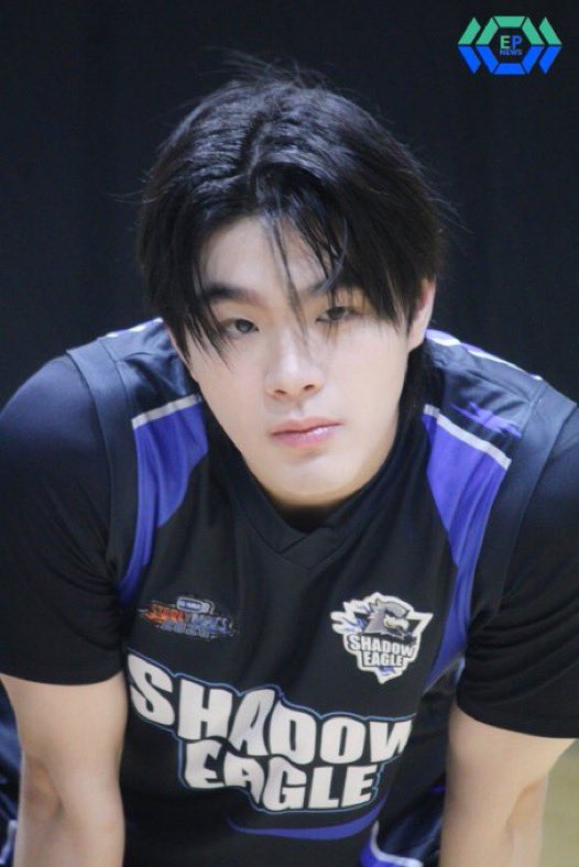 BarcodeKinarcv's tweet image. HE’S SO CUTE POUTY 😭

#KinThanachai 
#GMMTVStarlympics2025