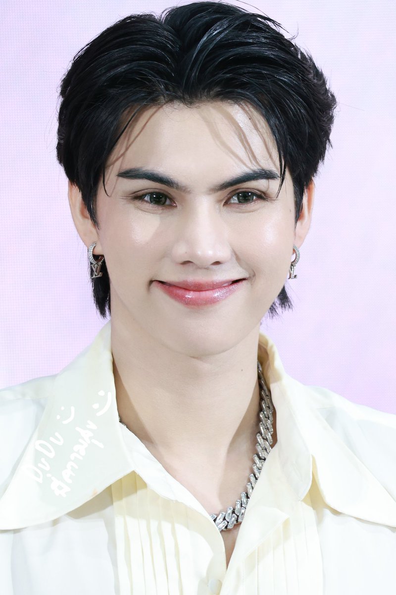 I love <a href="/fort_fts/">FortFTS (福福) #เวียร์</a> with sweet smiles~🥰😘💖

FORT 25TH BIRTHDAY
#HBD25thOurdearestFort 
#ThisIsFortasticFieldFest
#FortFTS #ComeFortZon