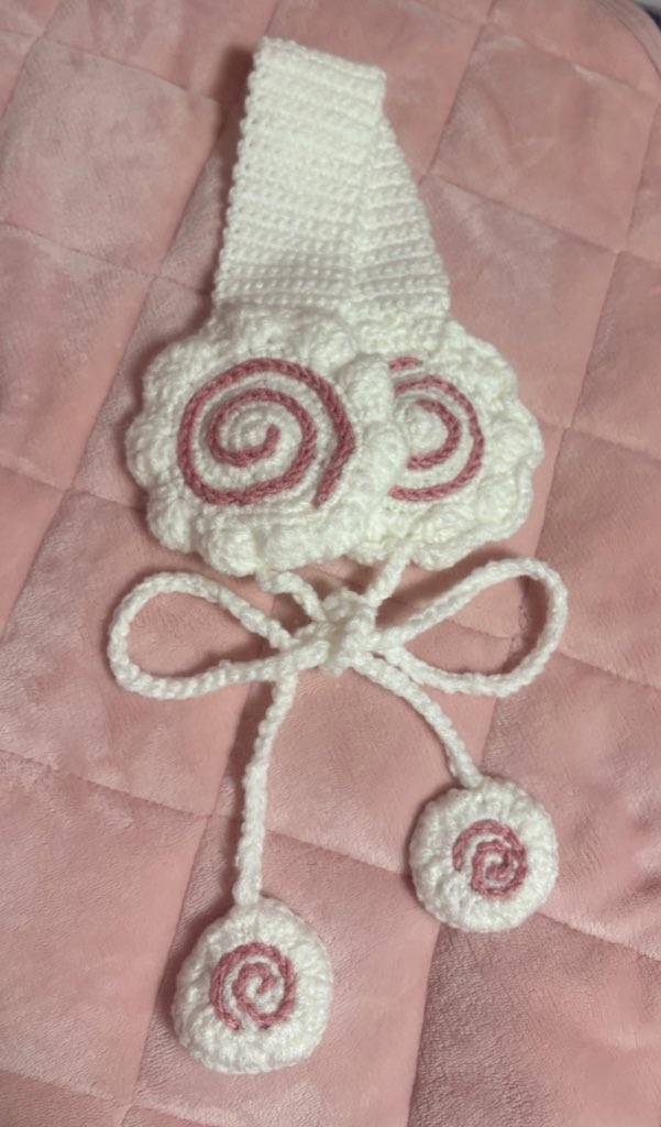 なると🍥の耳あて編みました
 #編み物