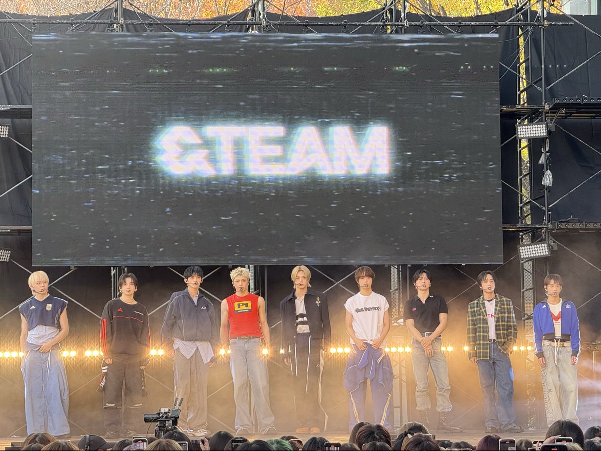 🎤&TEAMさんのファンショーケース🎤 日韓ダブルミリオン達成を記念して