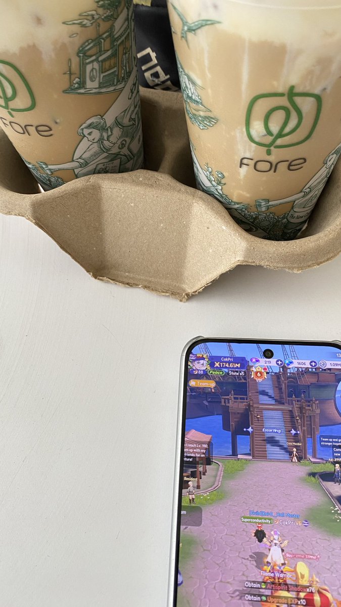 𝓪𝓭𝓮𝓴 (@restartlobby) on Twitter photo 