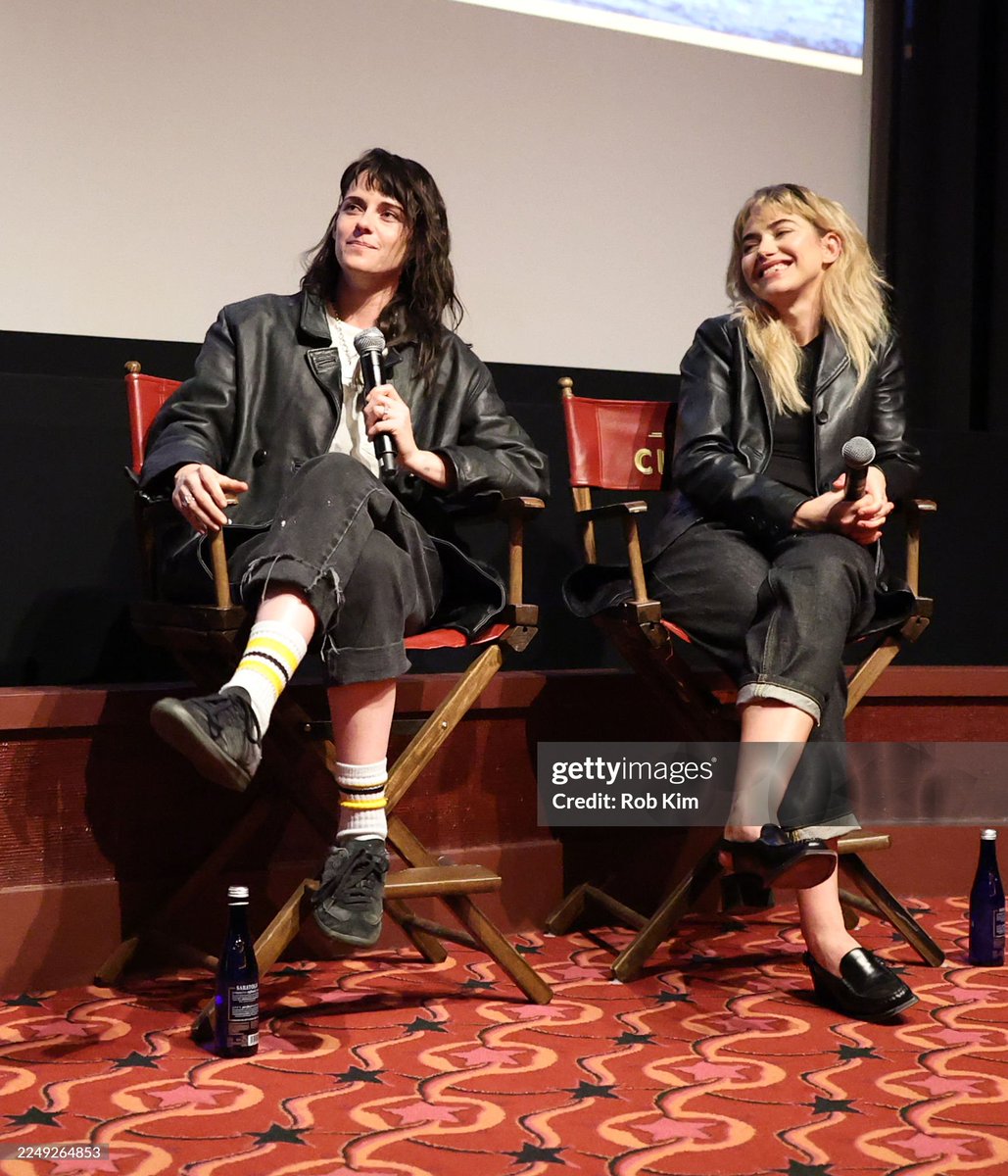 cdhq2's tweet image. Kristen Stewart and Imogen Poots at &quot;The Chronology Of Water&quot; BAFTA Screening
#KristenStewart
📷 Via Rob Kim/Getty Images