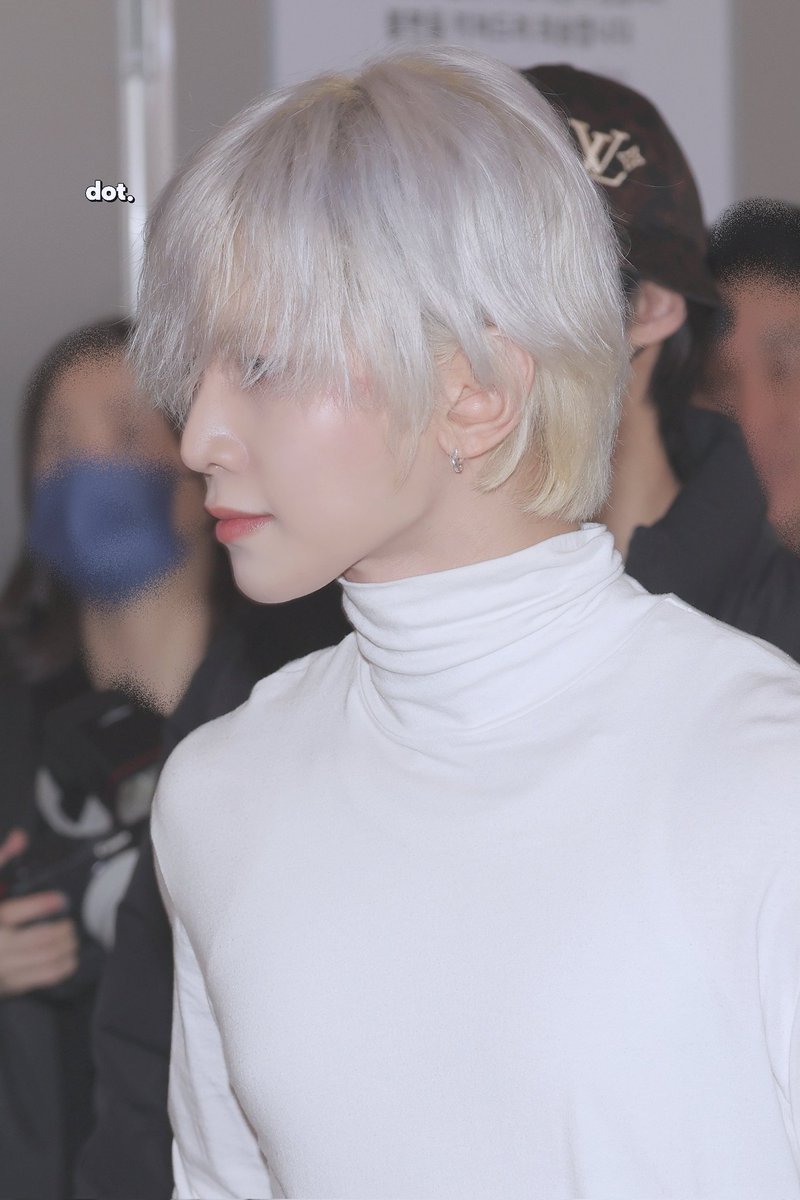 𝗱𝗼𝘁. tweet media