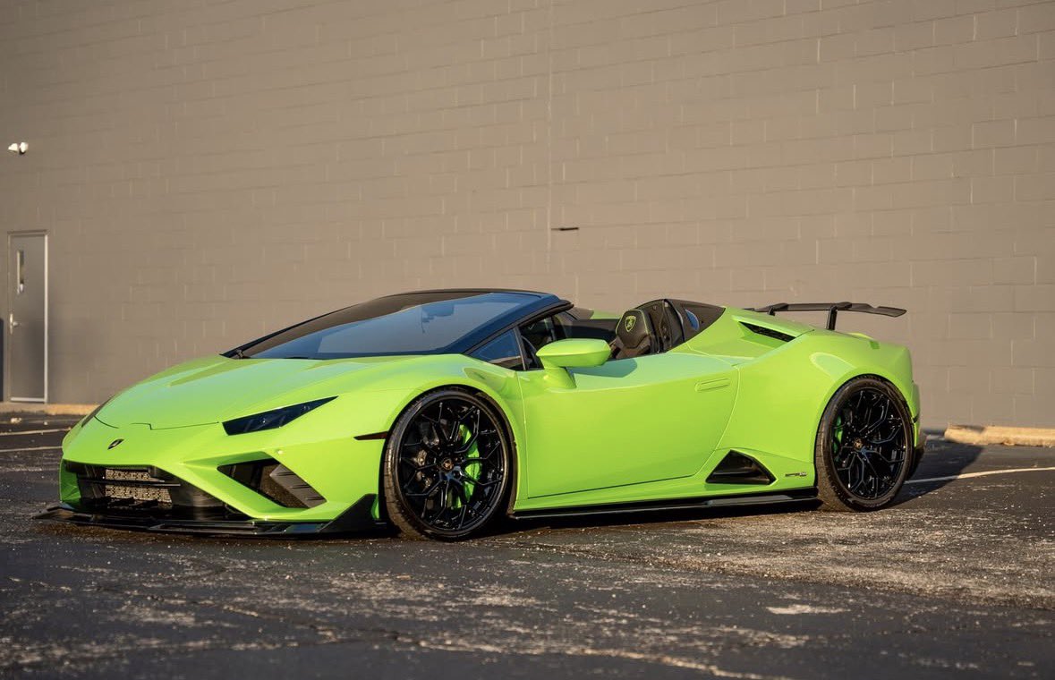 Babes ▪️ Cars ▪️ Homes (@flvtlife) on Twitter photo 