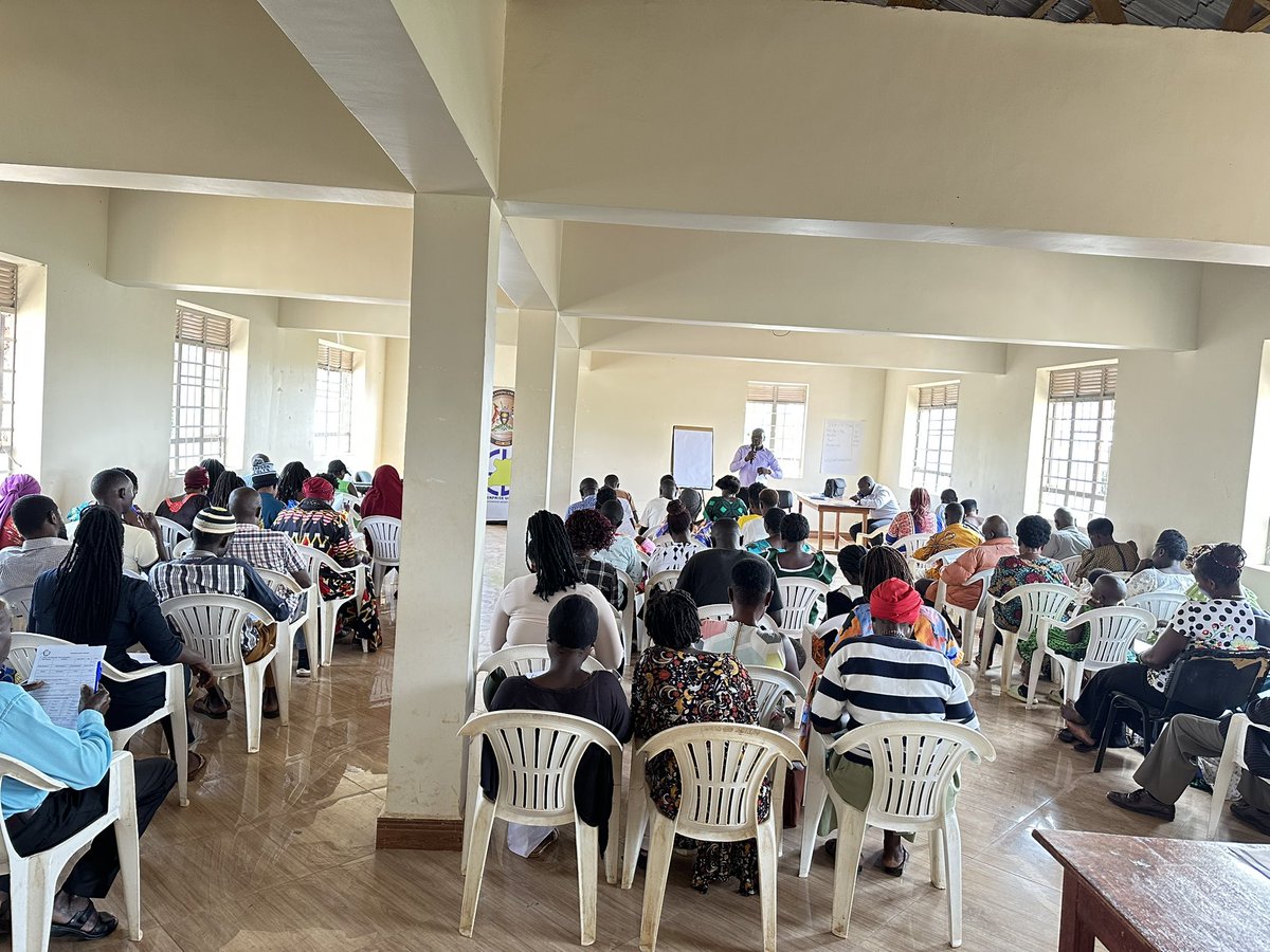 bukomansimbi293's tweet image. PDM training is underway with Enterprise Uganda leading the sessions. 💼
SACCO leaders, PDM SACCO executives, and Parish Chiefs are actively participating to strengthen service delivery and boost parish-level development. 🌱✨
#PDM #EnterpriseUganda #CommunityDevelopment