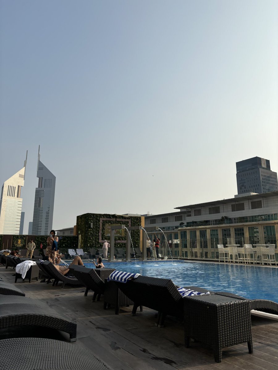 0xburakcem's tweet image. GM from Dubai! 

@ofPedro_Yellow and I as the @Yellow team are looking forward to the @Binance Blockchain Week.

If you are already around, let‘s connect!