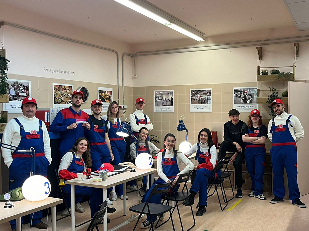 🎄 Ja es poden adquirir les entrades per visitar la Central dels #Reis d'Orient d'#Esparreguera!

📅 Del 29 de desembre al 4 de gener
📍 Escola Mare de Déu de la Muntanya
🎫 Cal fer reserva: entrades.esparreguera.cat

👉 bit.ly/4omov8G