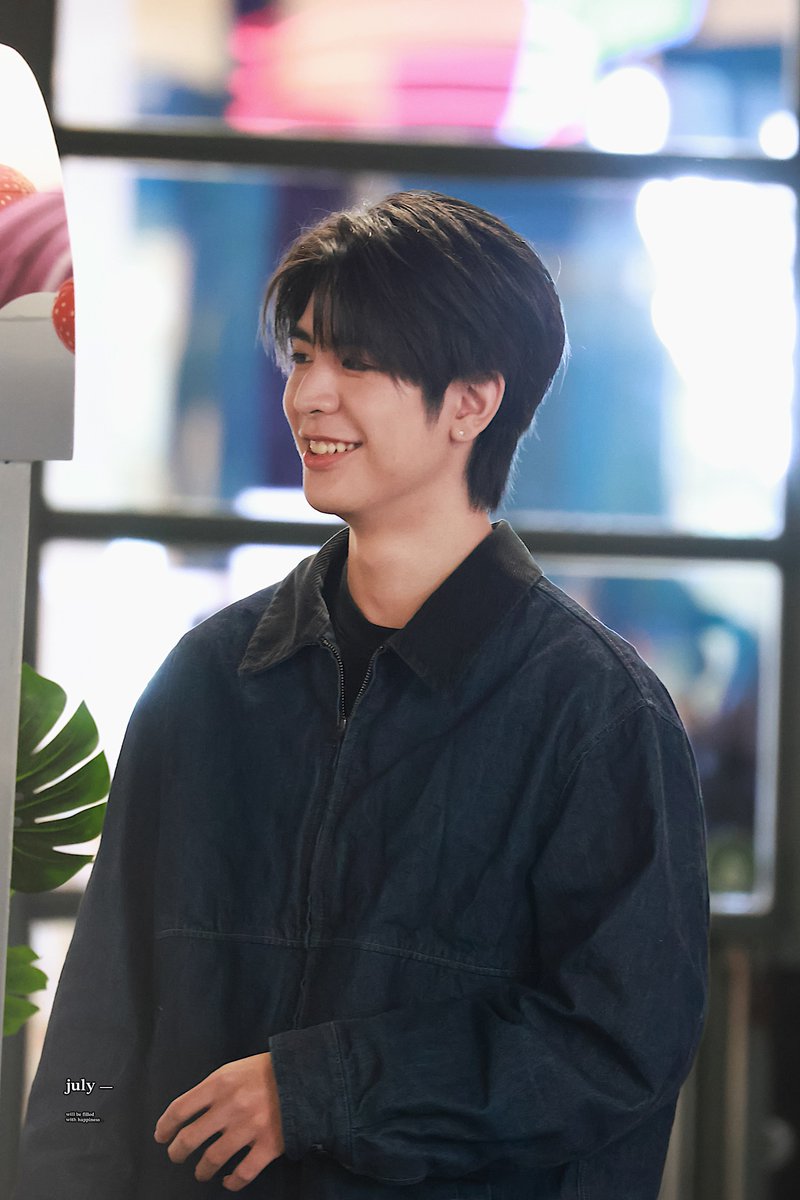 J_julyx's tweet image. วันนี้หล่อมากเลยนะอ้วน 🤍

HEAD 2 HEAD SERIES EP6  

#H2HseriesEP6 
#sea_ta_lay