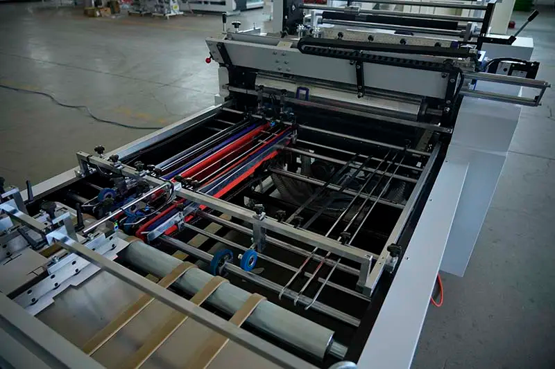 LukeXiaoyuan's tweet photo. Boost your packaging with Czxy-Pack TC-1060! Automatic window patching, precise servo feeding &amp; clean, efficient operation. 🌟 https://t.co/KzZ8xEJX6G
 luke@czxypack.com
 #czxypack #automation #windowpatching #packagingmachine https://t.co/NdOykucHsV