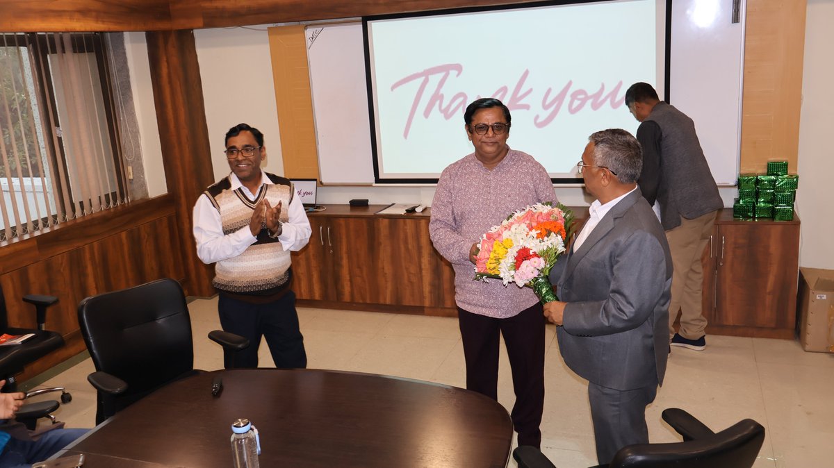 LibraryIISERB's tweet image. Library Week Celebration 2025 
What an amazing week we had from Nov 14–20, filled with fun, learning, and creativity! The Closing Ceremony on Nov 20, 2025 was a highlight, with our Honourable Director Sir presenting prizes and certificates to our talented winners. 
#LibraryWeek