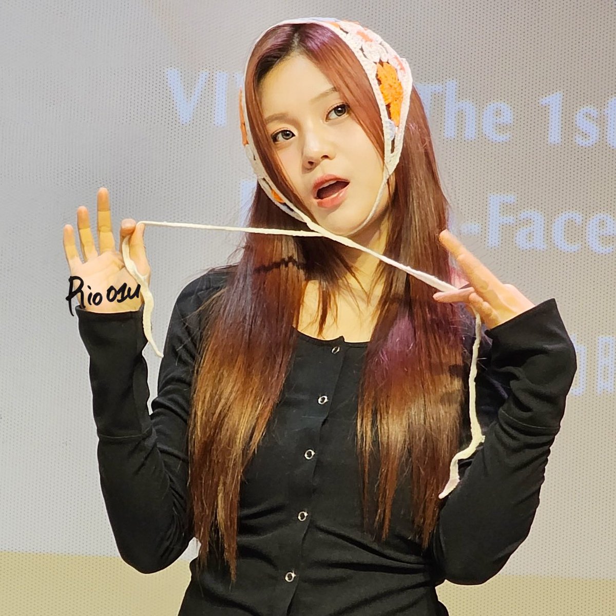 RioBuddy4ever's tweet photo. 20251101 🇹🇼 Taiwan fansign #24
@VIVIZ_official 
#VIVIZ #비비지
#UMJI #엄지 https://t.co/AjIawjOoG0