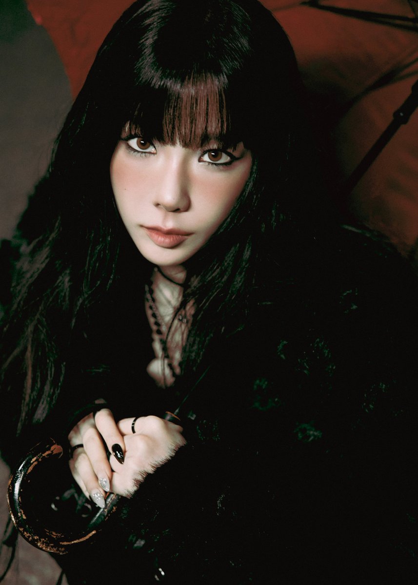 TAEYEON 태연 '인사 (Panorama)' MV Photography 3

TAEYEON 태연 〖Panorama : The Best of TAEYEON〗 
➫ 2025.12.01 6PM (KST)

𝟏𝟎 𝐲𝐞𝐚𝐫𝐬 𝐰𝐢𝐭𝐡 𝐓𝐀𝐄𝐘𝐄𝐎𝐍
💿TAEYEON.lnk.to/PanoramaTheBes…

#태연 #TAEYEON 
#Panorama_TheBestofTAEYEON #TAEYEONPanorama_TheBestofTAEYEON
#인사