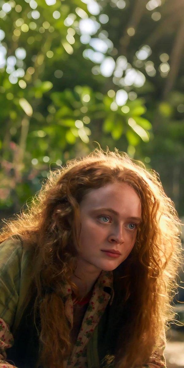 Stranger tweet media