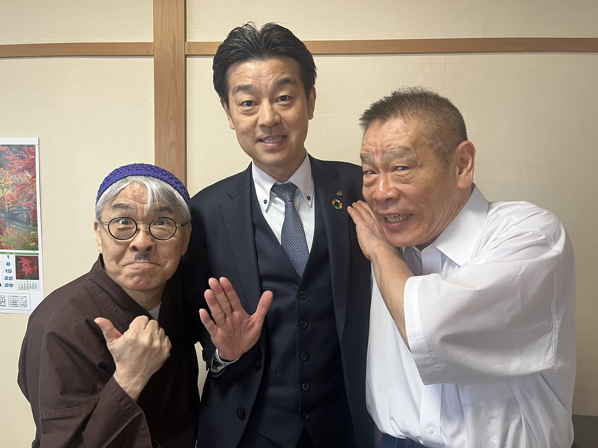 nagatayaCEO's tweet photo. 永田屋で毎年恒例の終活フェスを開催致しました。

おかげさまで過去最高1,200名以上の方にご来場頂きました‼️
社員たちがとても頑張ってくれました！
年々地域の皆さまの終活への関心の高さを実感しています。

その期待に応え続けられるよう今後も楽しみながら終活を考える企画を実践していきます😊 https://t.co/tfuPl9wy68