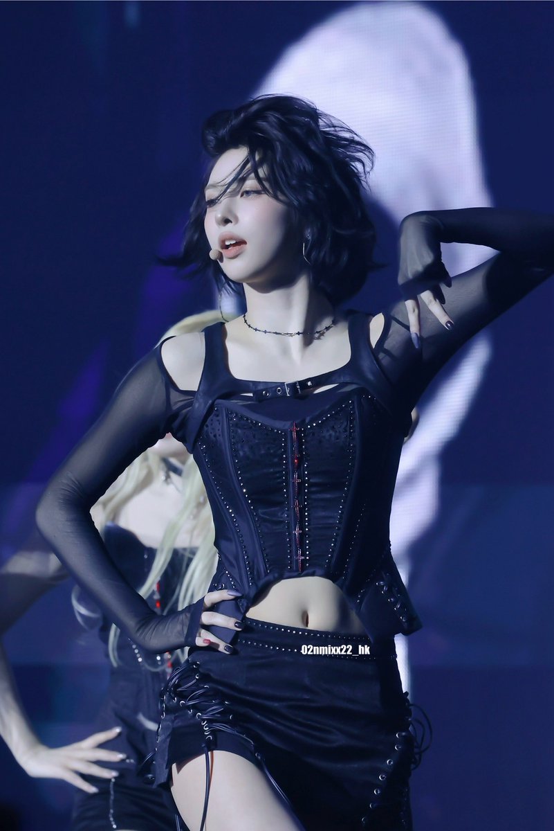 NMIXX ベイ NMIXX ベイ】NMIXXのエネルギッシュなムードメーカーBAE(ベイ)の魅力や