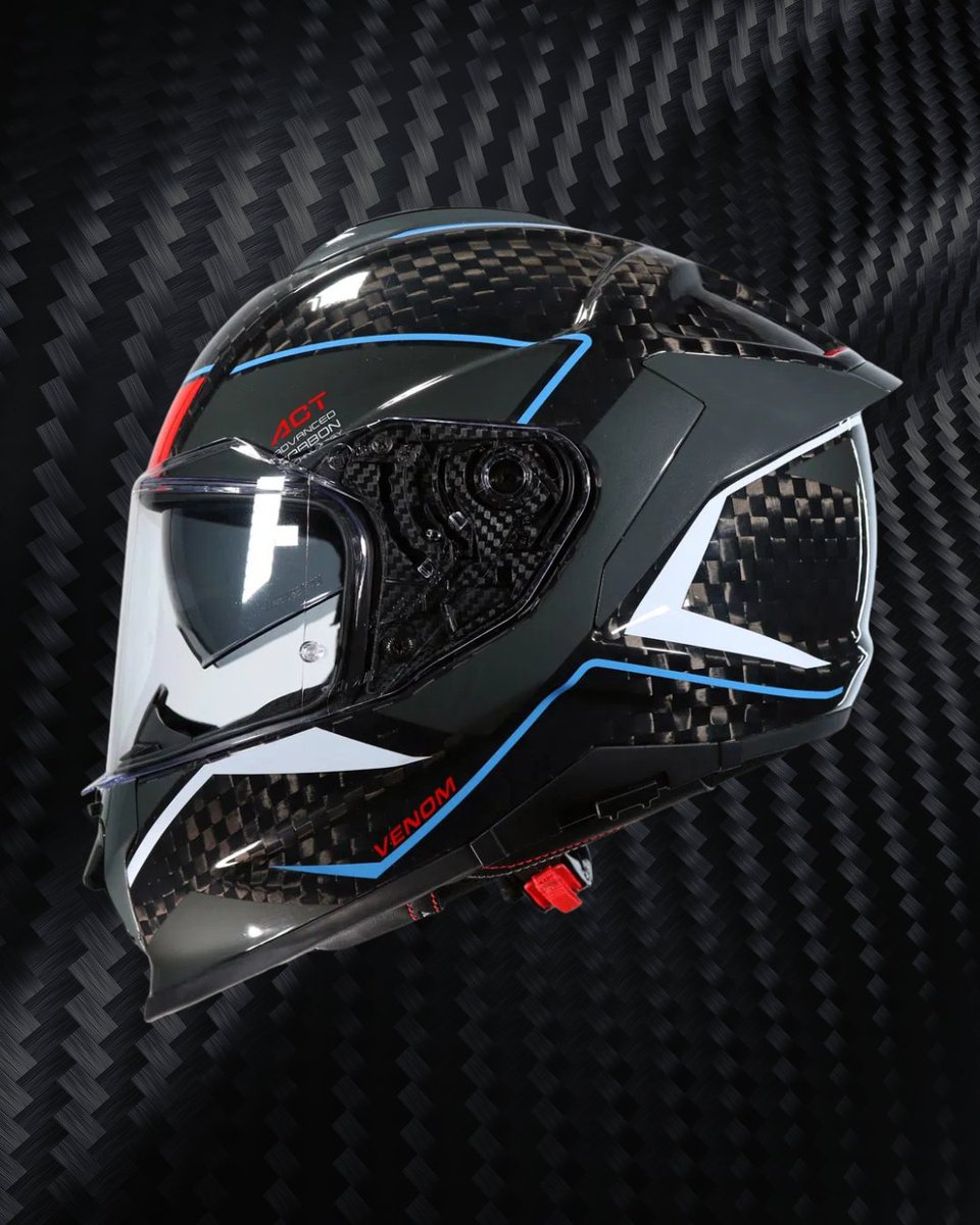 js_accessories's tweet image. Lightweight, aggressive, ECE 22.06 certified. The SMK Venom Helmet from Frank Thomas is built to dominate the road – and look sharp doing it. Clear &amp;amp; dark visors included. 🏁

#SMKVenom #FrankThomasMoto #MotorbikeStyle #RideWithConfidence #JSAccessories #TwoWheelsBetter