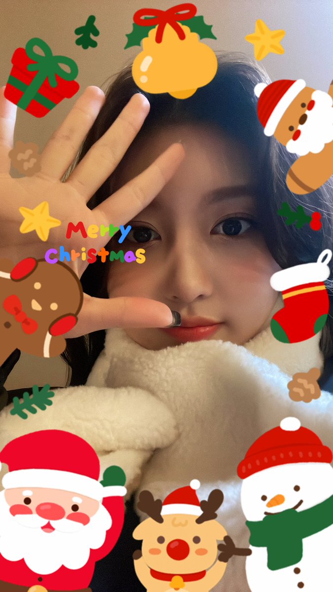 IVE_twt's tweet image. 4주년🩷 지금보니까 진짜 뭐야 이 말랑이

#IVE #아이브 #GAEUL #가을 
#HappyIVEday
#IVE_4th_Anniversary
#영원히_아이브_여섯을_간직하길 ❄️