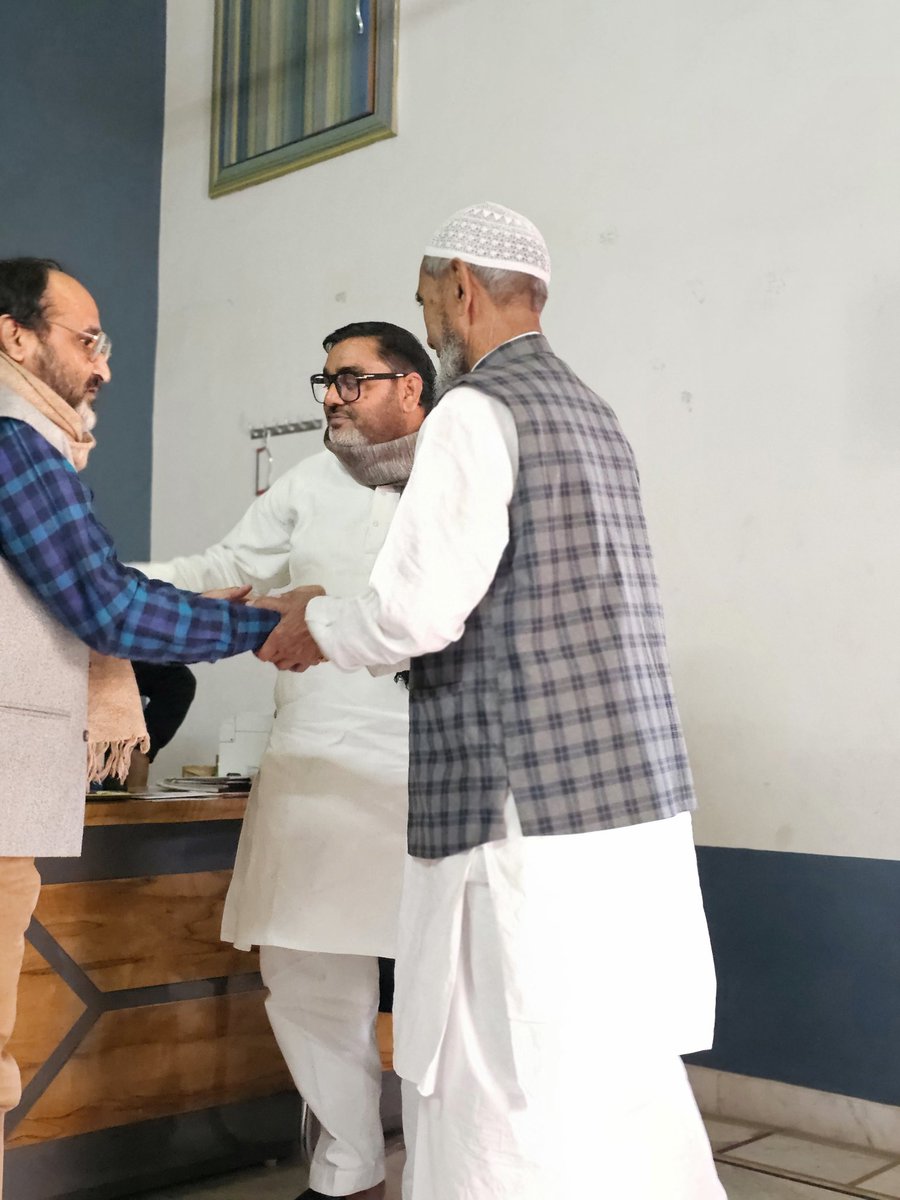 AltafAnsari356's tweet image. कोपागंज शादी समारोह में!
@samajwadiparty @yadavakhilesh