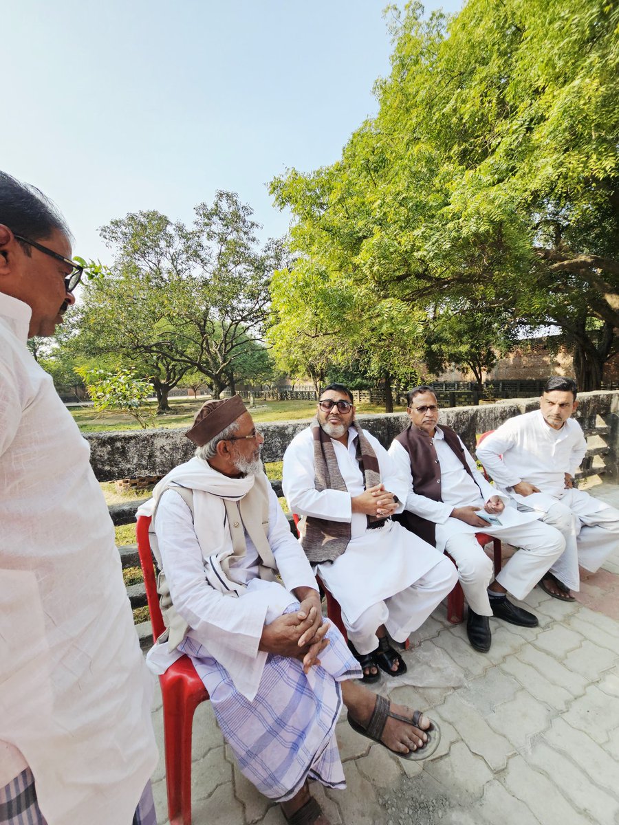 AltafAnsari356's tweet image. कोपागंज शादी समारोह में!
@samajwadiparty @yadavakhilesh