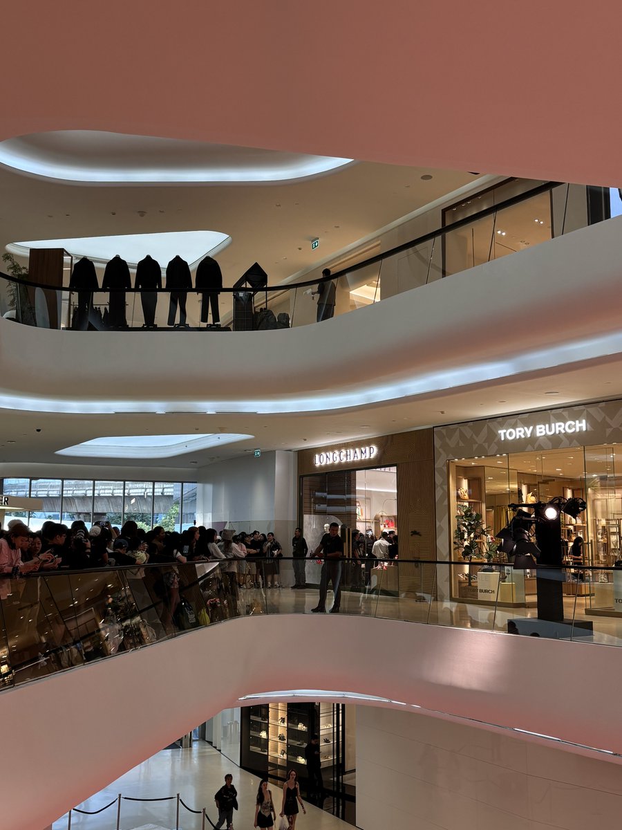 checked but quite far 55555555 see uuu babyyy SAROCHA JOIN